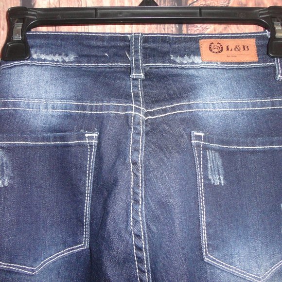 L&B Dark Washed Jeans. Distressed. Size 6 - Picture 7 of 7
